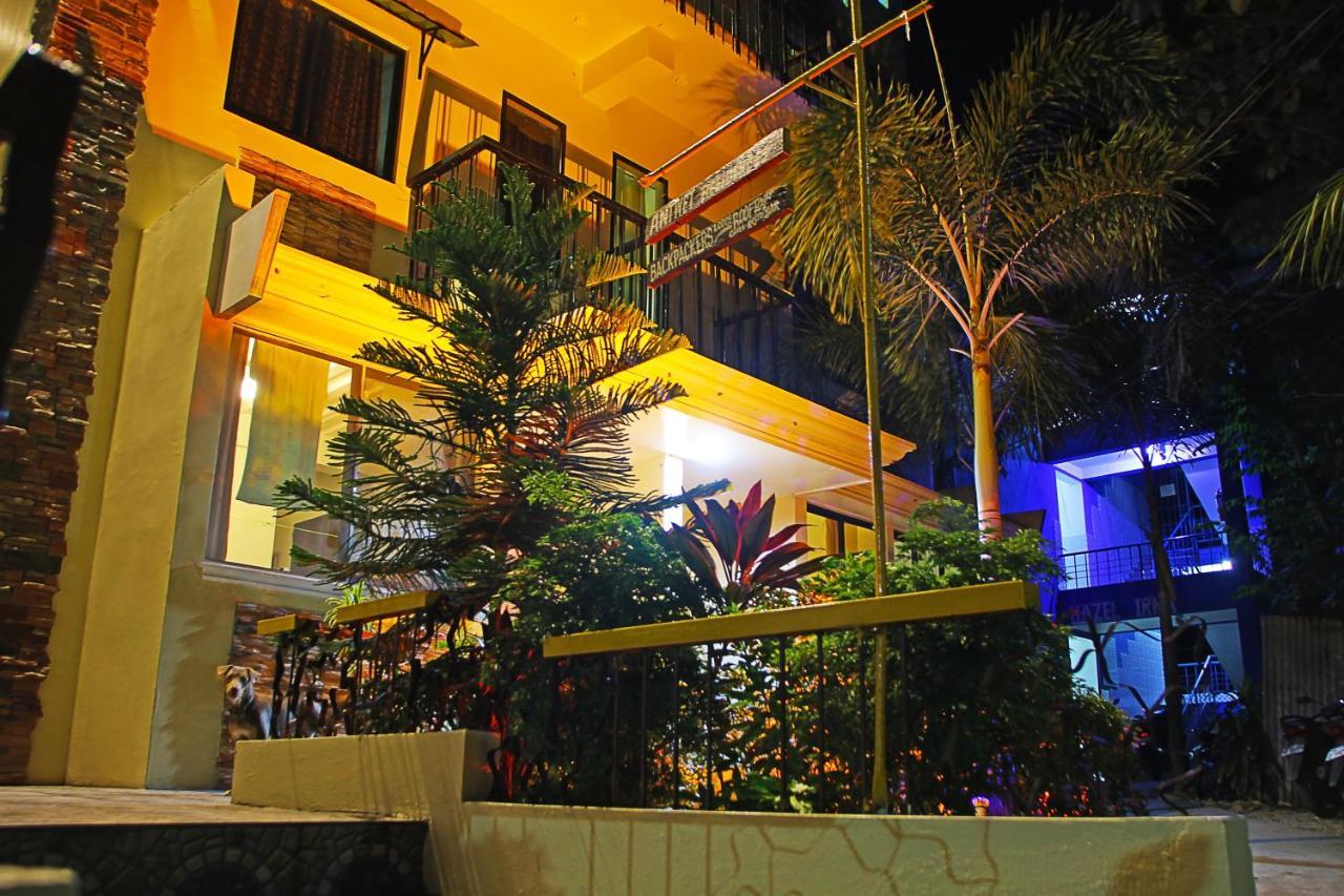 Antwet Backpacker'S Inn & Rooftop Bar Dumaguete City Exterior foto